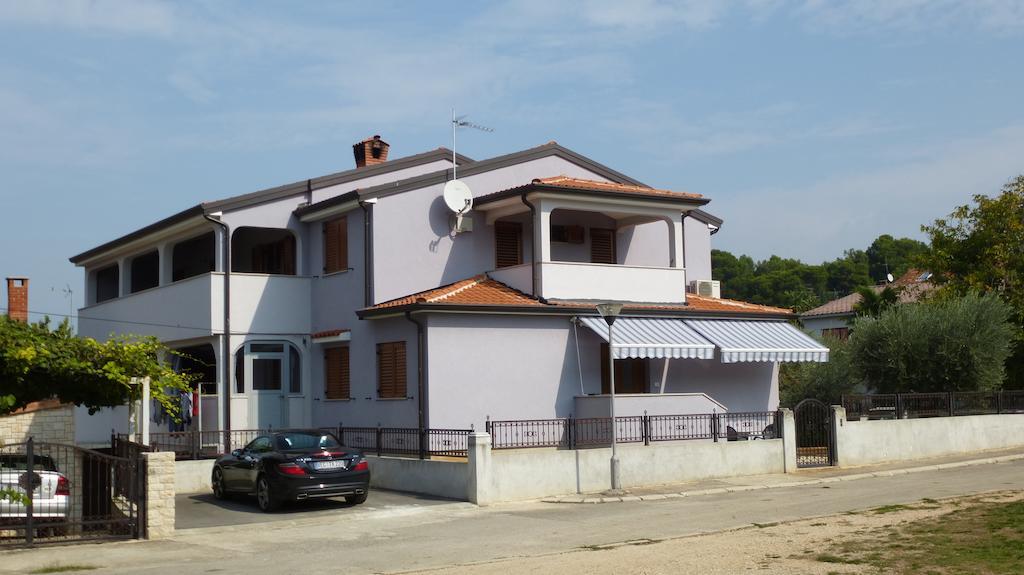 Apartments Libera Poreč Exterior foto